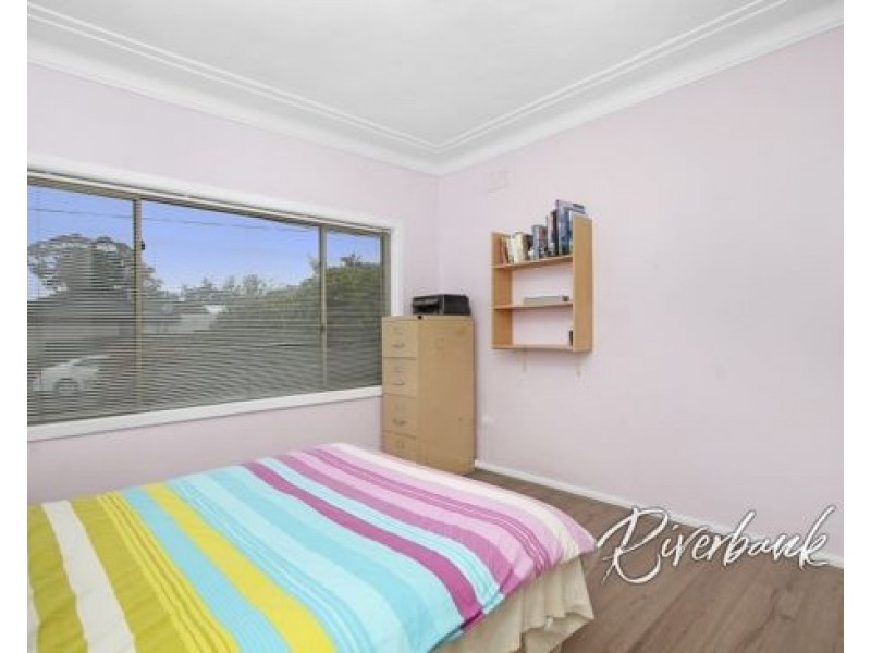 22 Yoogali Street, Merrylands NSW 2160