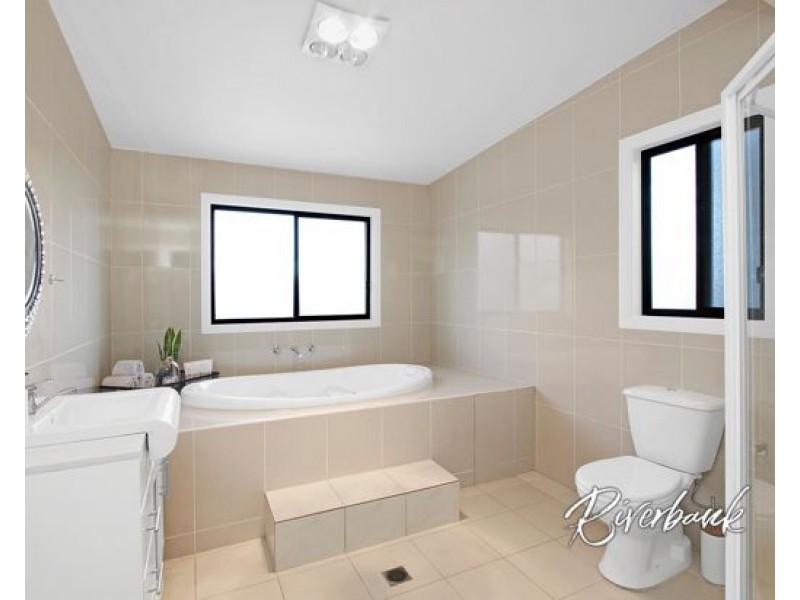 132 Daruga Avenue, Pemulwuy NSW 2145