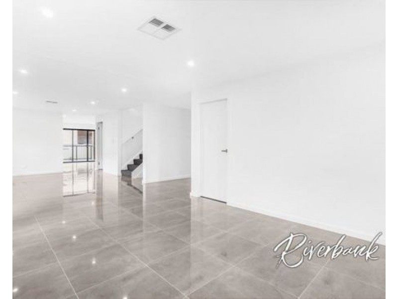 60a The Straight, Oran Park NSW 2570