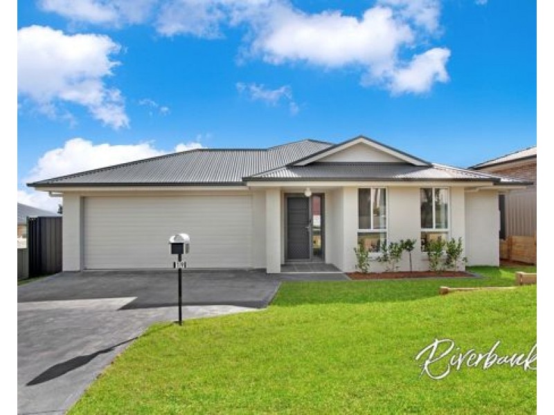 19 Kowald Street, Elderslie NSW 2570