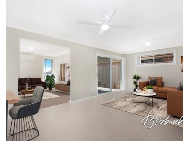 19 Kowald Street, Elderslie NSW 2570