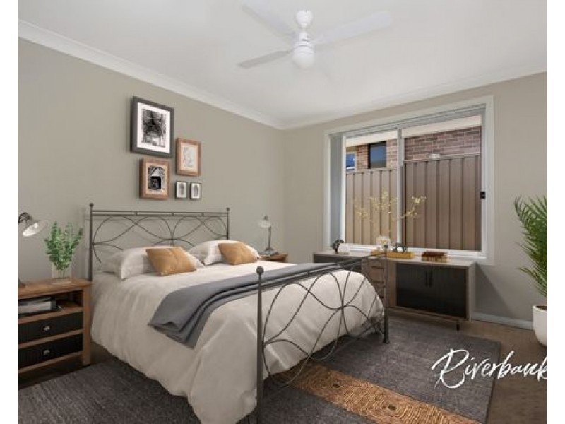 19 Kowald Street, Elderslie NSW 2570