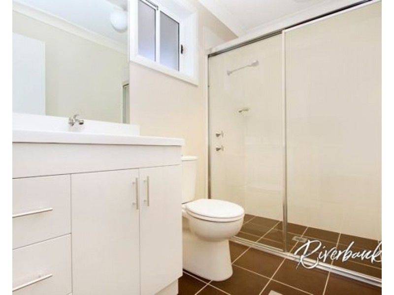 19 Kowald Street, Elderslie NSW 2570