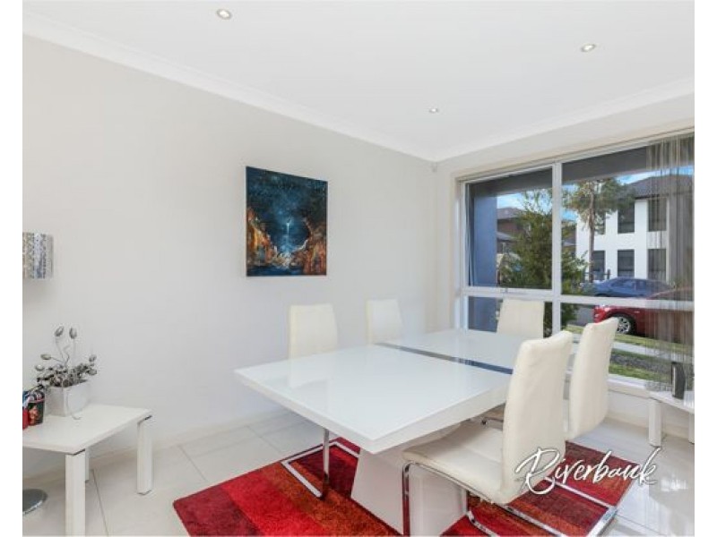 18 Binnet Street, Pemulwuy NSW 2145