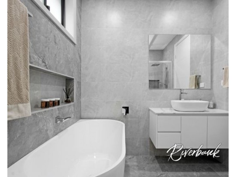 21 Flemington Parkway, Box Hill NSW 2765