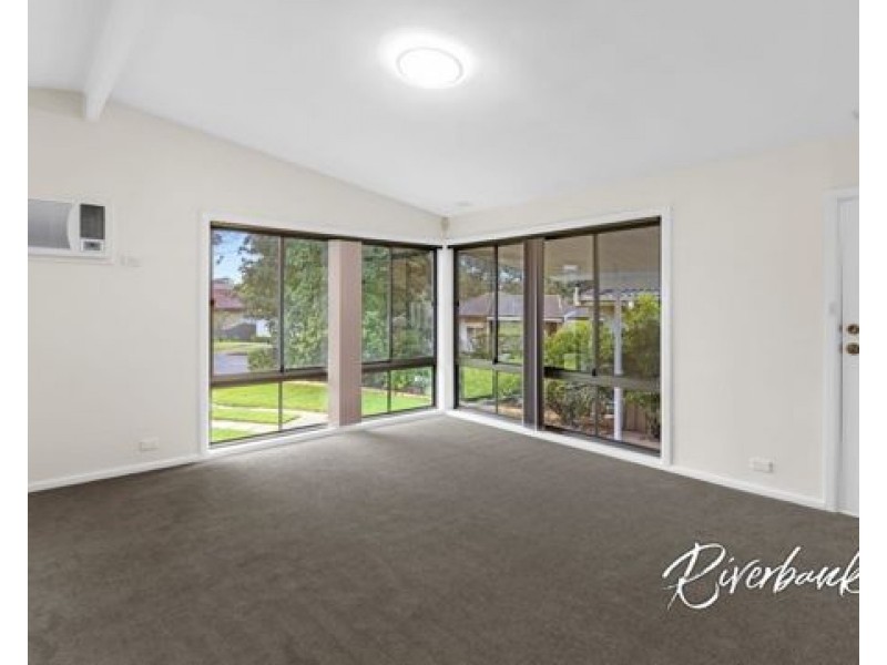 7 Laver Place, Greystanes NSW 2145