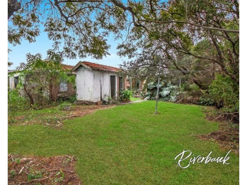 18 Locksley Avenue, Merrylands NSW 2160