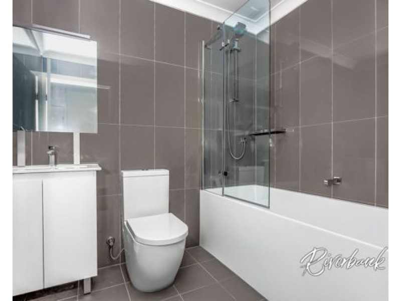 80 Glenmore Ridge Drive, Glenmore Park NSW 2745