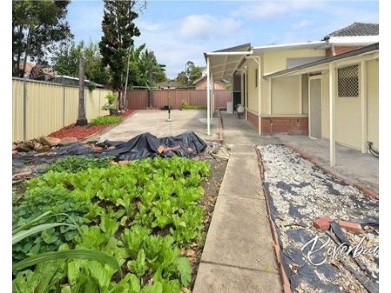 16 Barbara Crescent, Merrylands NSW 2160