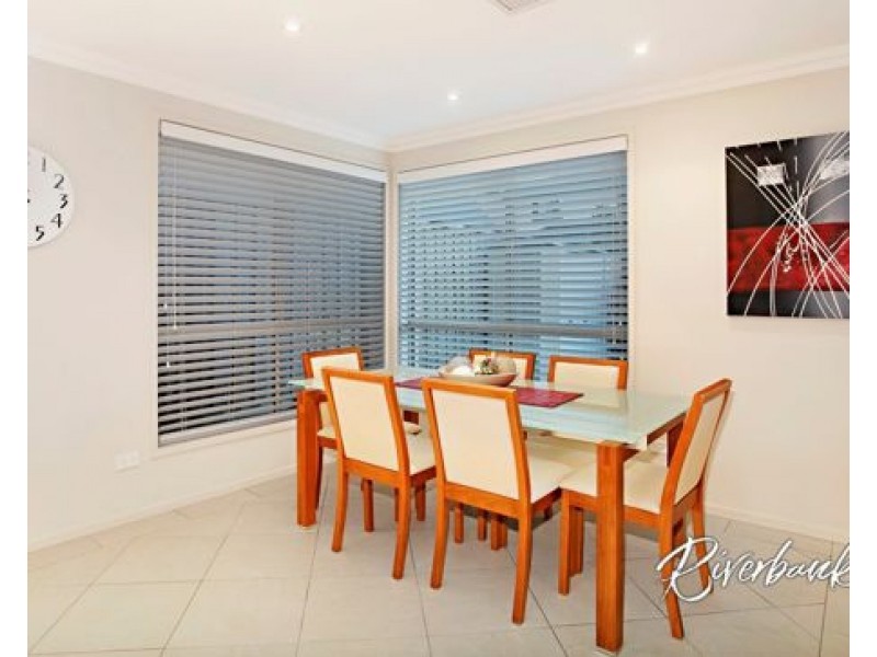 11 Dullai Avenue, Pemulwuy NSW 2145