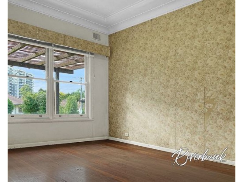 62 Grand Avenue, Westmead NSW 2145