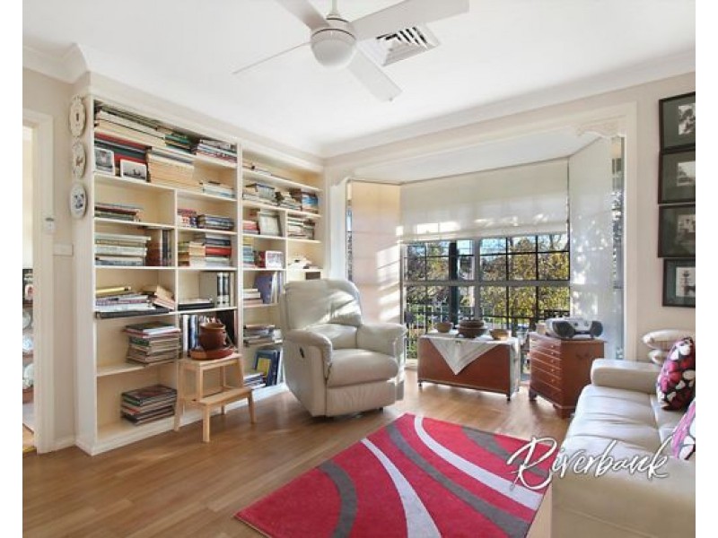 33 Kiama Street, Greystanes NSW 2145