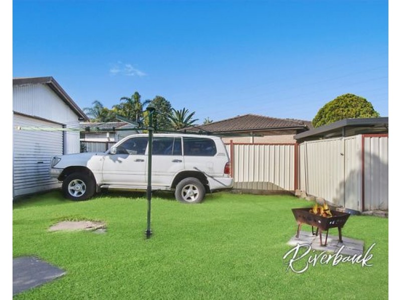 9 Kippax Place, Shalvey NSW 2770