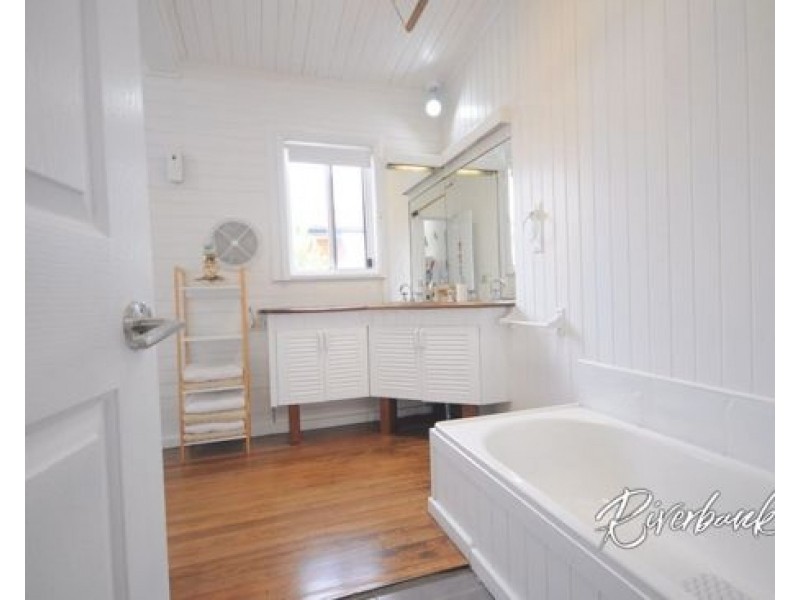 5 Frank Street, Guildford NSW 2161