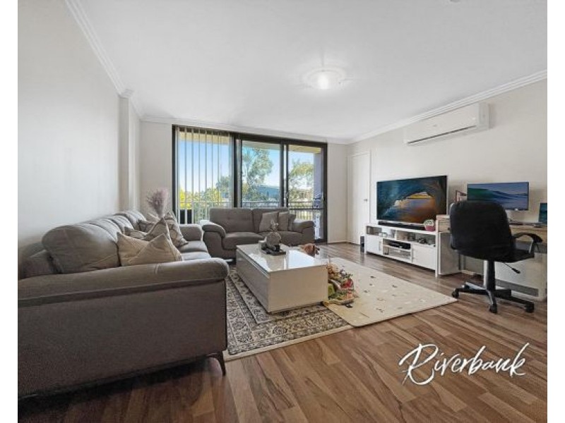 18/4-10 Benedict Court, Merrylands NSW 2160