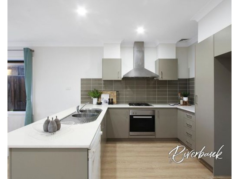 52 Grazier Circuit, Pemulwuy NSW 2145