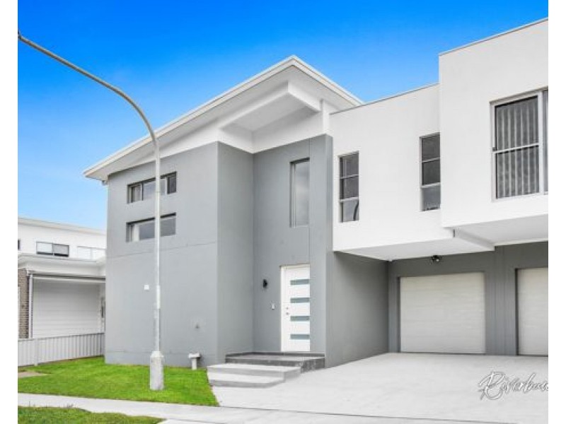 80A Glenmore Ridge Drive, Glenmore Park NSW 2745