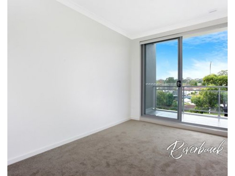 31/24-26 Tyler Street, Campbelltown NSW 2560