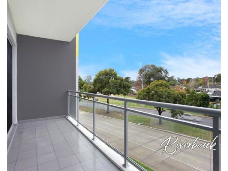 31/24-26 Tyler Street, Campbelltown NSW 2560