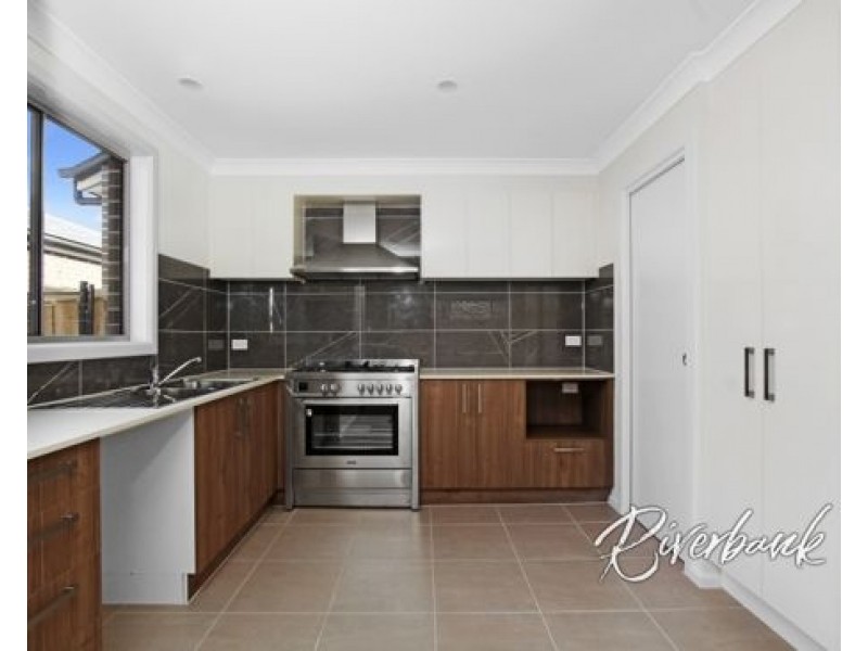 31 Hydrus Street, Austral NSW 2179