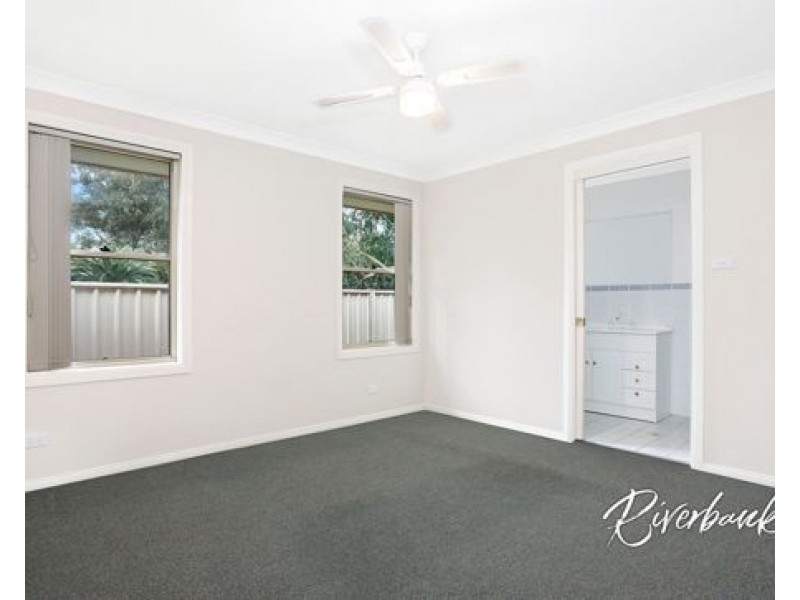 2/2 Campbell Street, North Richmond NSW 2754
