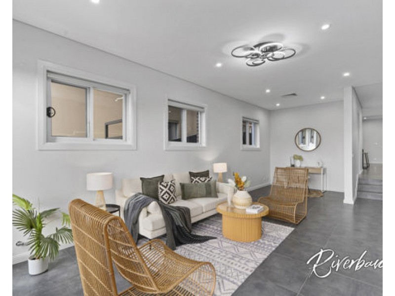 138 Hawksview Street, Guildford NSW 2161