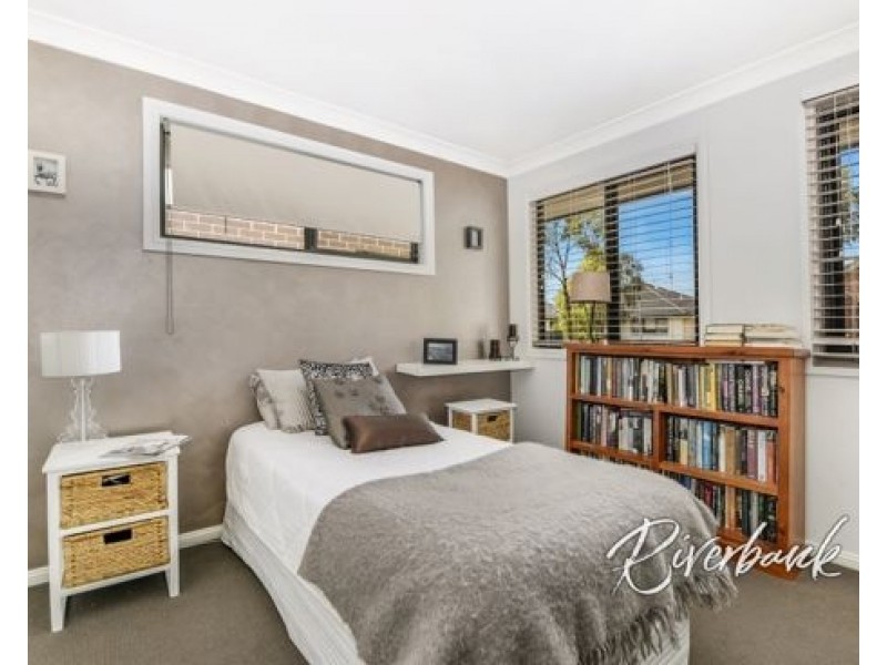 11 Bobbina Avenue, Pemulwuy NSW 2145