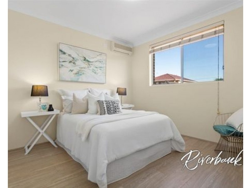 21A Elsinore Street, Merrylands NSW 2160