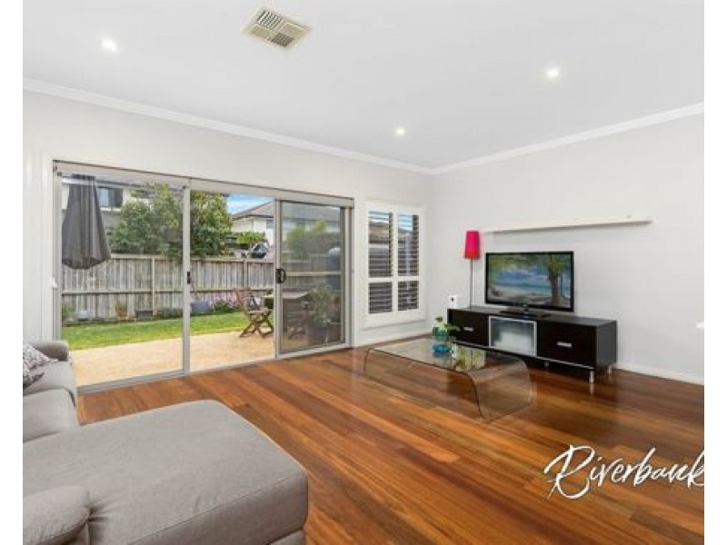 9 Binnet Street, Pemulwuy NSW 2145