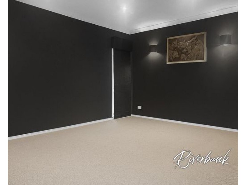 11 Parish Street, Pemulwuy NSW 2145