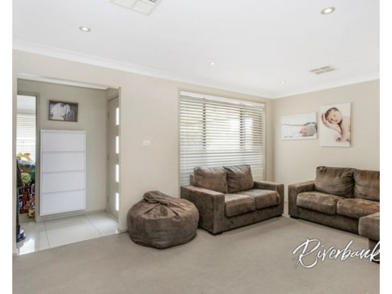 13 Athens Avenue, Hassall Grove NSW 2761