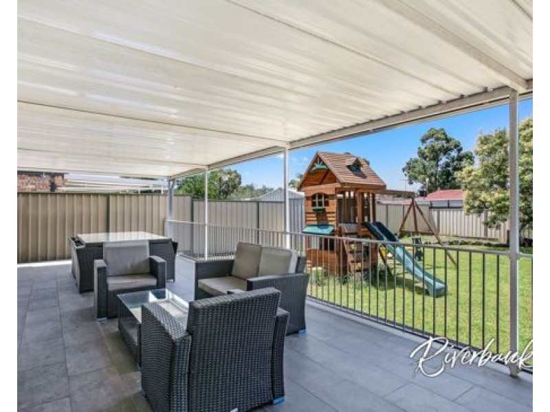13 Athens Avenue, Hassall Grove NSW 2761