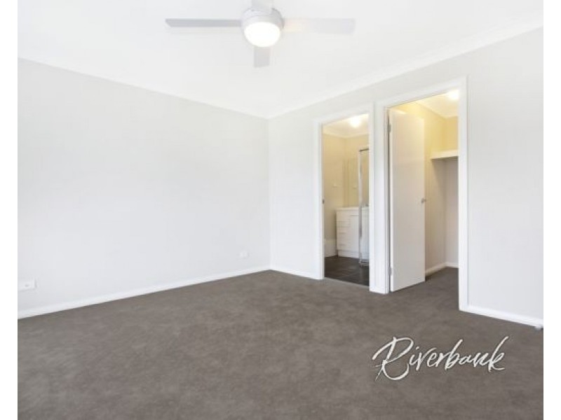 33 Clements Road, Edmondson Park NSW 2174