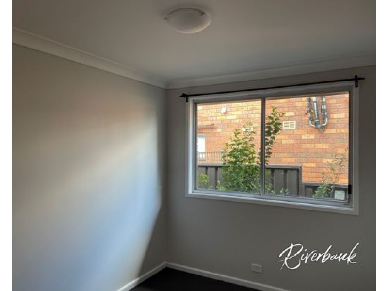 11 Robinson Road, Cranebrook NSW 2749