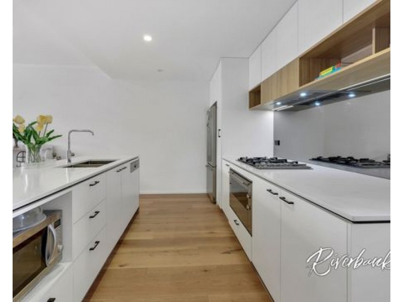 1 Grassland Street, Rouse Hill NSW 2155