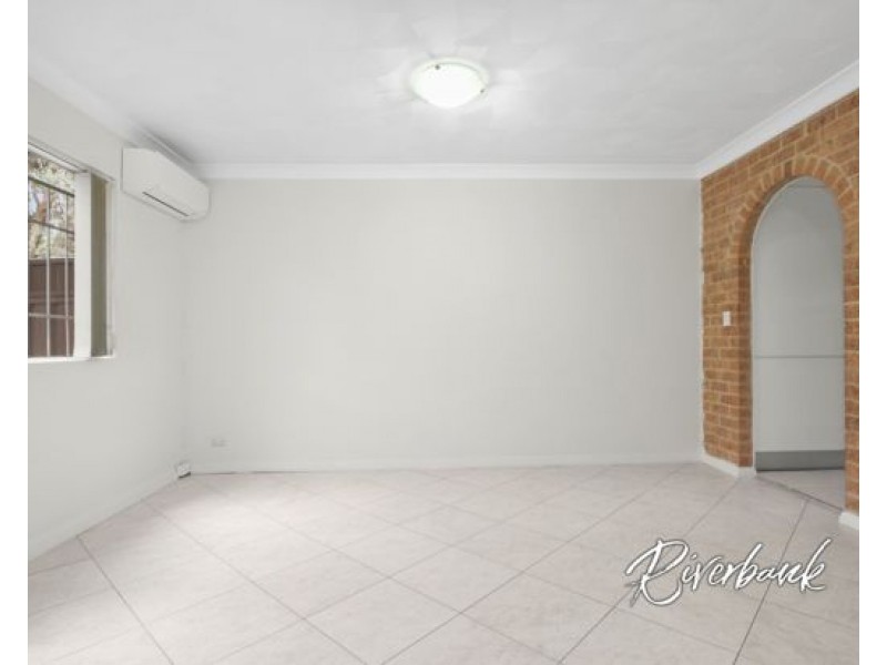 2/6-8 Addlestone Road, Merrylands NSW 2160