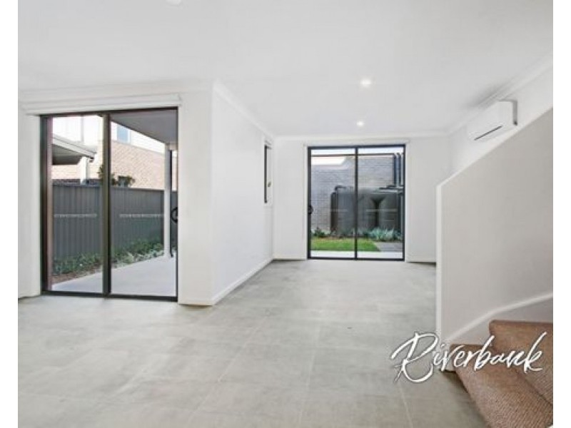 8 Barrett Street, Marsden Park NSW 2765