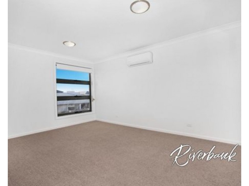 8 Barrett Street, Marsden Park NSW 2765