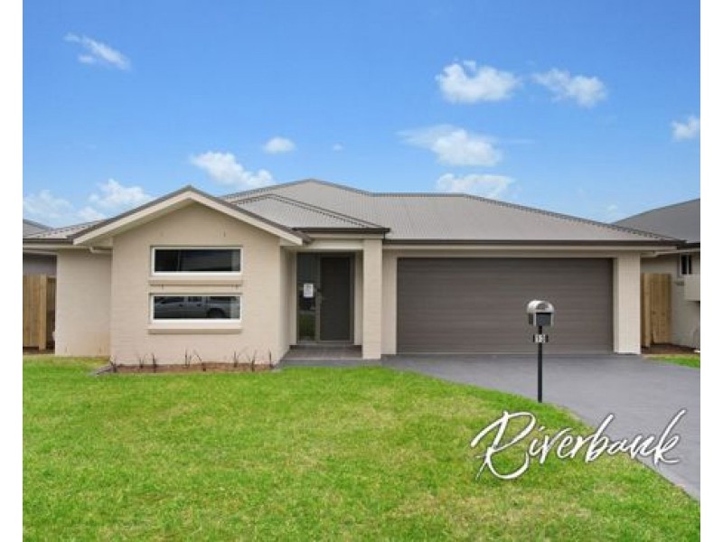 13 Asimus Circuit, Elderslie NSW 2570