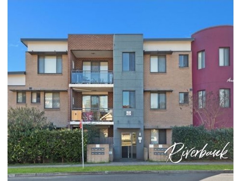 1/77-79 Mountford Avenue, Guildford NSW 2161