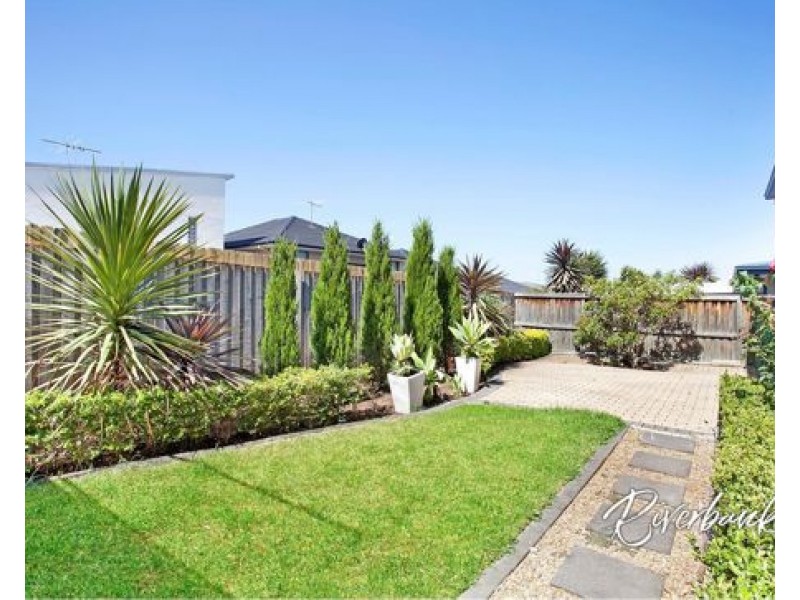 27 Tuabilli Street, Pemulwuy NSW 2145