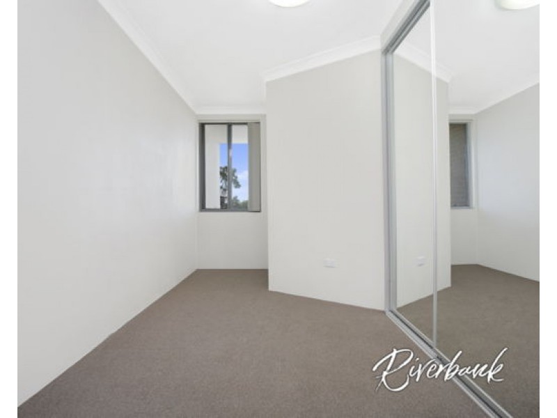 11/128 Woodville Road, Merrylands NSW 2160