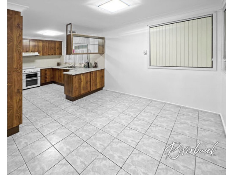44 Dickens Road, Wetherill Park NSW 2164