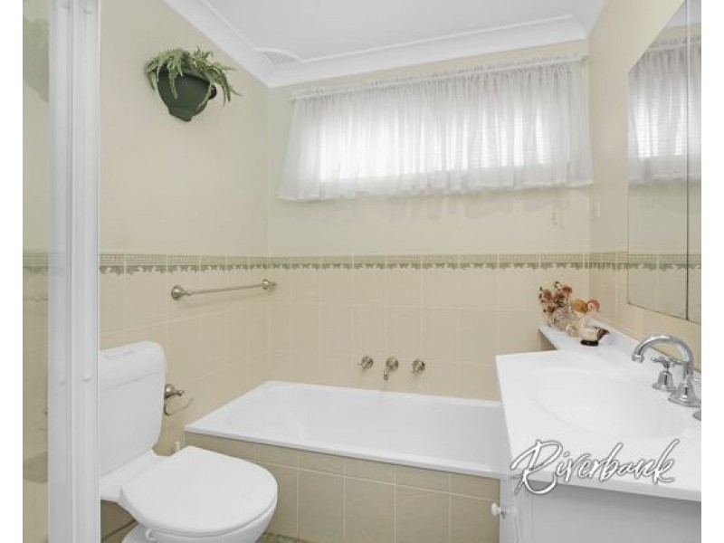 44 Dickens Road, Wetherill Park NSW 2164