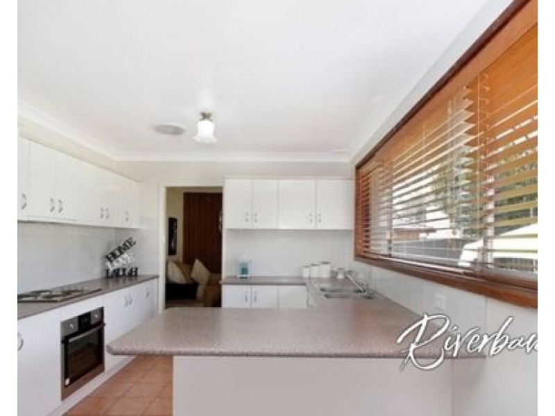 12 Bolaro Avenue, Greystanes NSW 2145