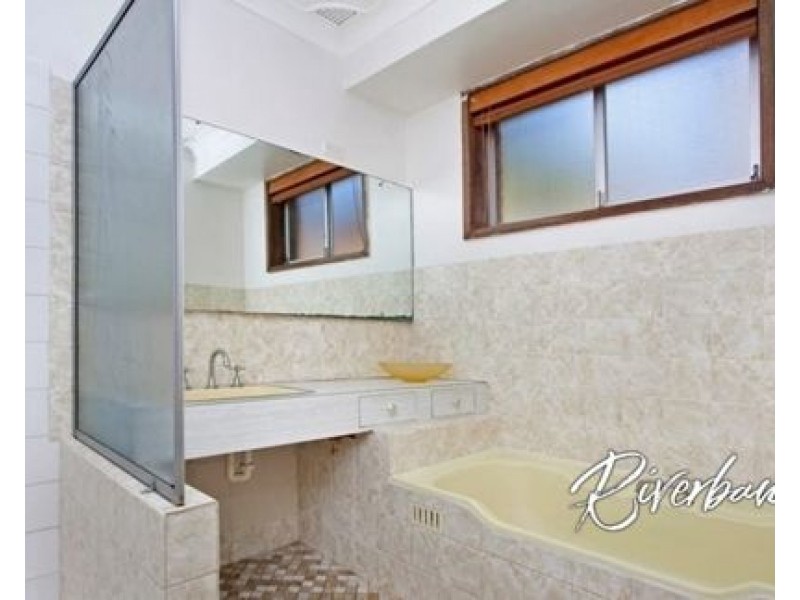 12 Bolaro Avenue, Greystanes NSW 2145