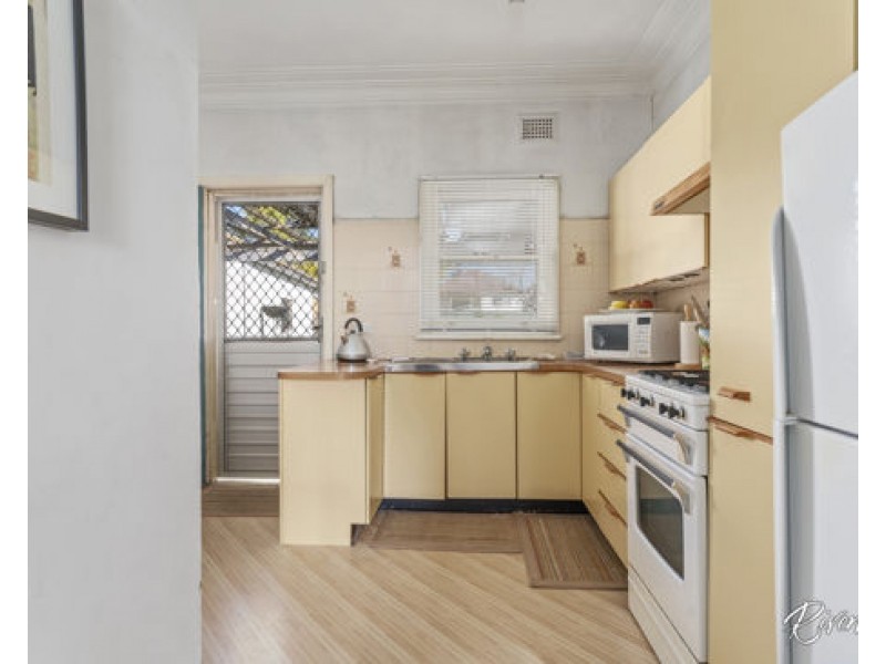 14 Edna Avenue, Merrylands NSW 2160