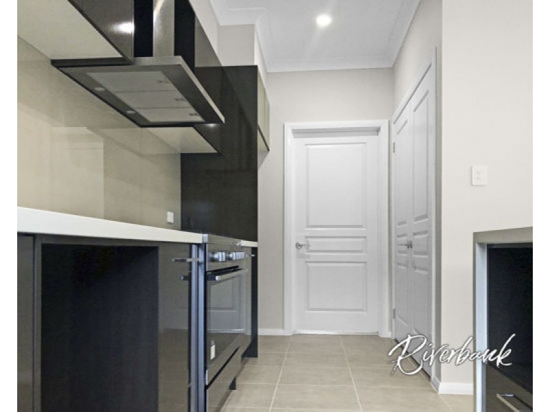 16 Florentine Parade, Marsden Park NSW 2765