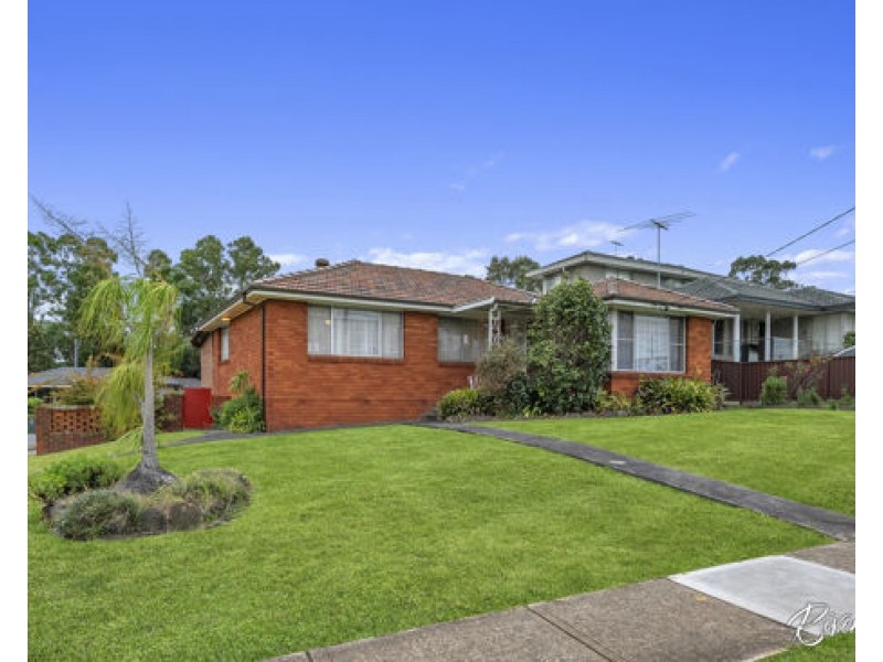 34 Kookaburra Street, Greystanes NSW 2145