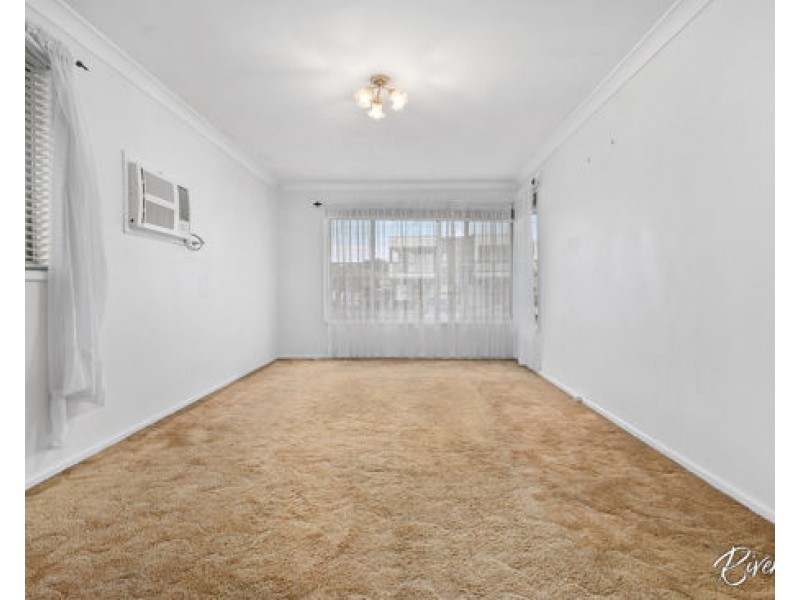 34 Kookaburra Street, Greystanes NSW 2145